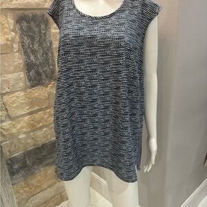 Merona Navy and White Geometric Blouse